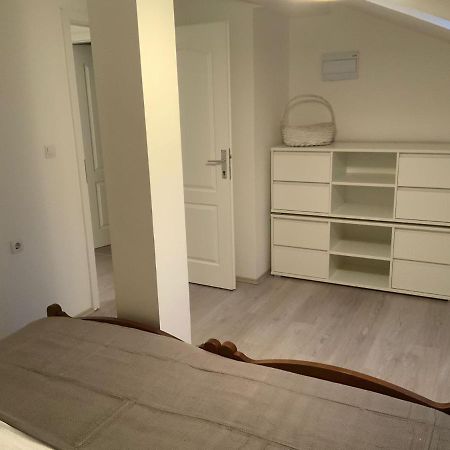 Apartman Lili Zaton  Buitenkant foto