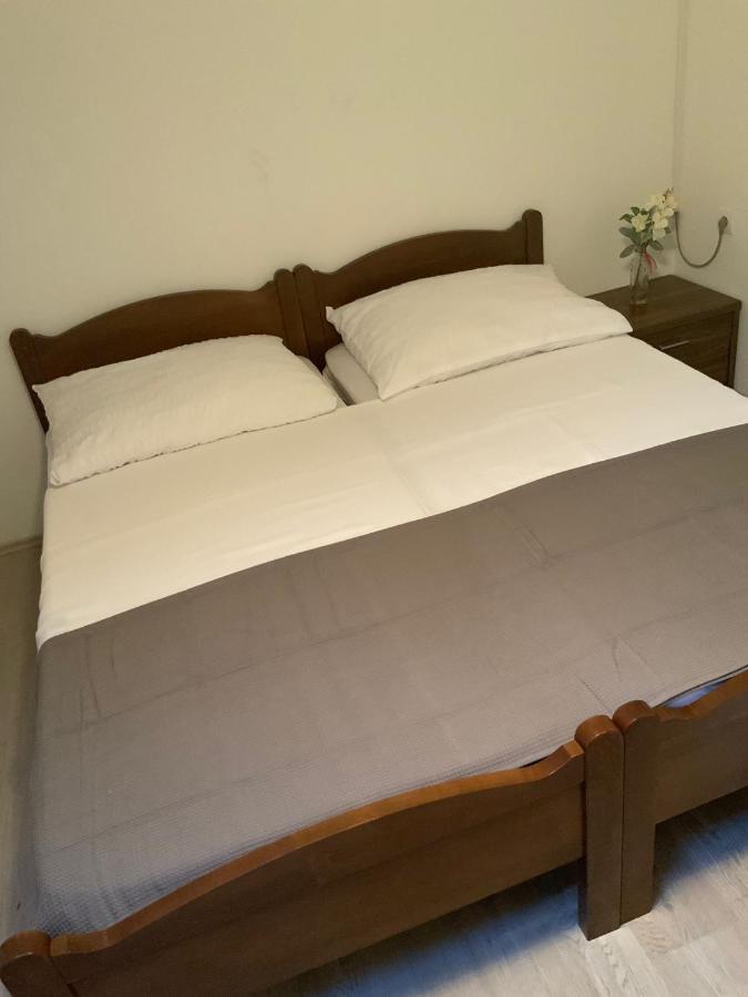 Apartman Lili Zaton  Buitenkant foto