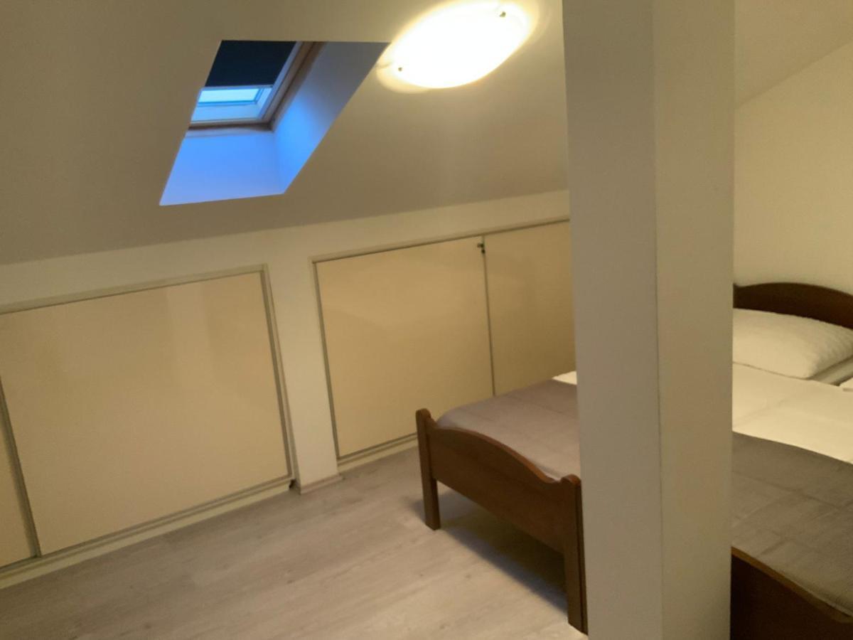 Apartman Lili Zaton  Buitenkant foto