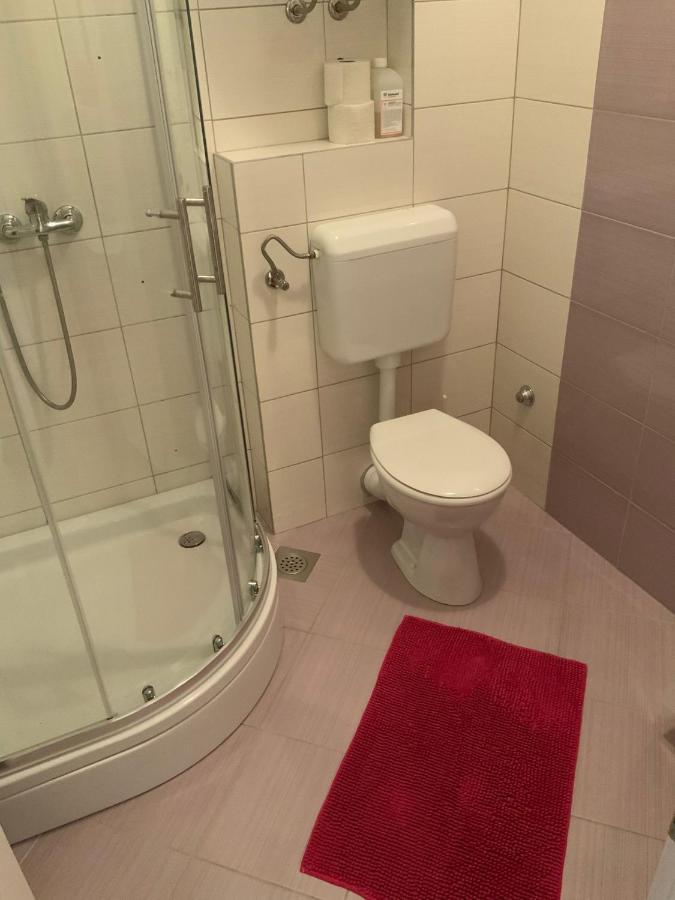 Apartman Lili Zaton  Buitenkant foto