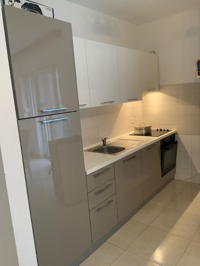 Apartman Lili Zaton  Buitenkant foto