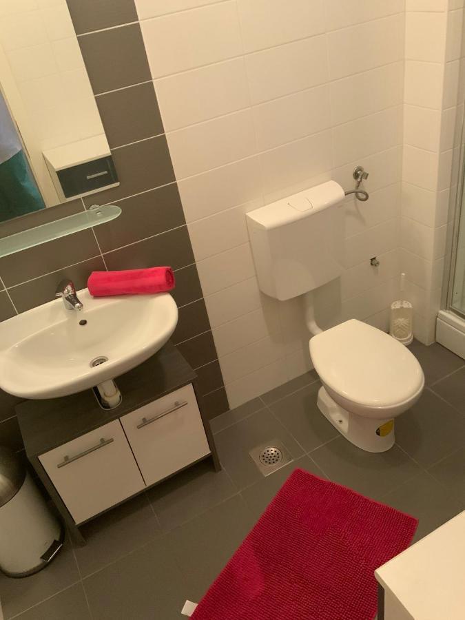 Apartman Lili Zaton  Buitenkant foto