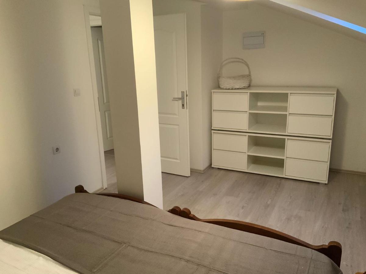 Apartman Lili Zaton  Buitenkant foto