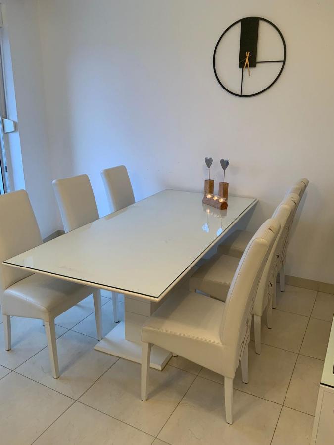 Apartman Lili Zaton  Buitenkant foto